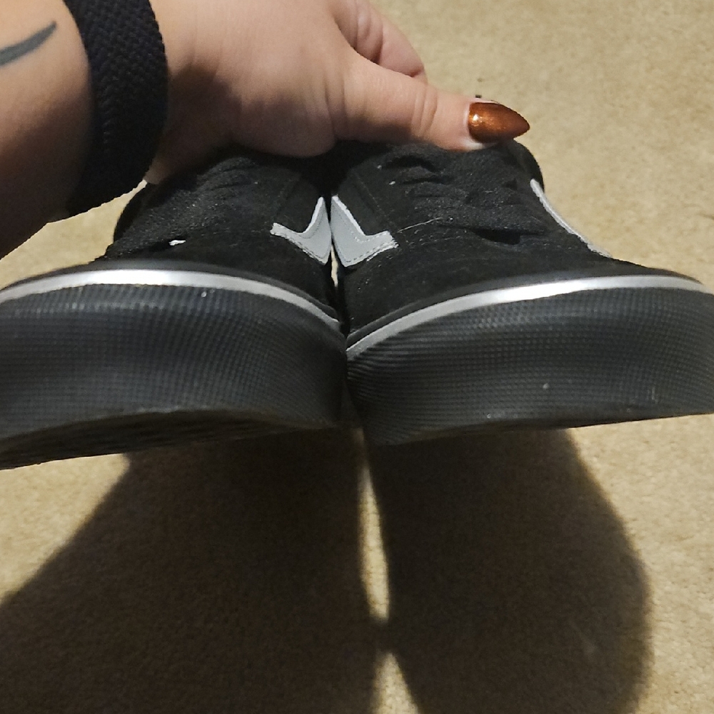 Classic Black and Silver Low Top Vans - Picture 2 of 10